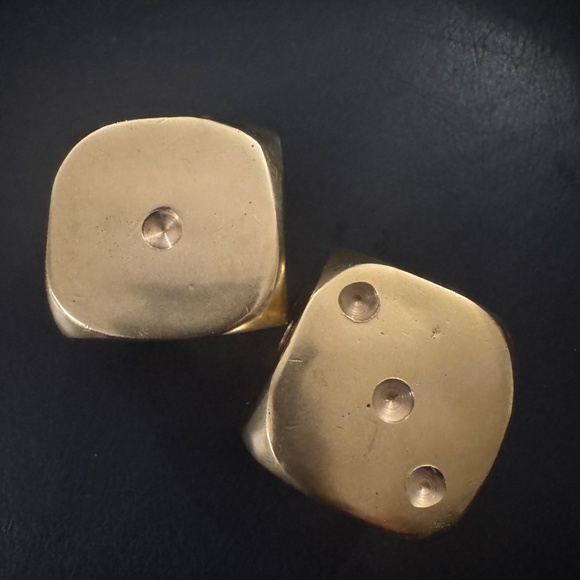 🎲 VINTAGE Solid Brass Giant Dice Pair - Heavy Desk Paperweight & Decor Set - Picture 9 of 13